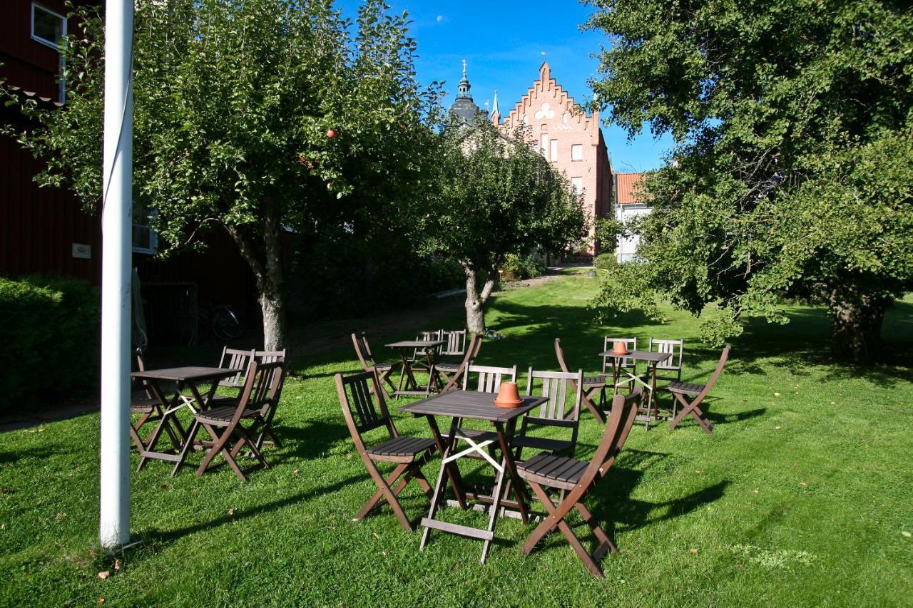 Hotell Laurentius Strängnäs Exterior foto